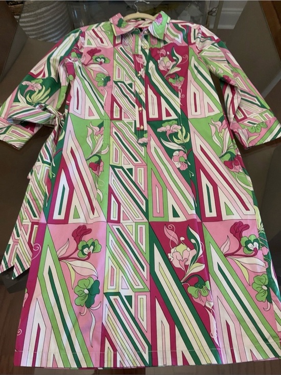 Talbots Dresses & Skirts - Talbots Women’s Pink & Green Geometric Floral Dress